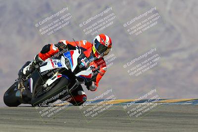 media/Feb-12-2022-SoCal Trackdays (Sat) [[3b21b94a56]]/Turn 9 Set 2 (1140am)/